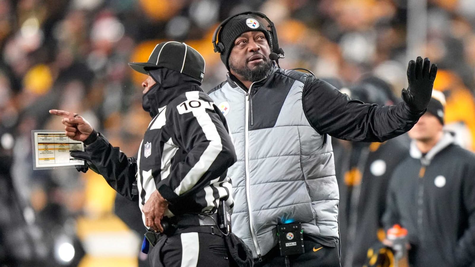 Former Steelers WR Plaxico Burress Believes Mike Tomlin Is Making A Huge Mistake