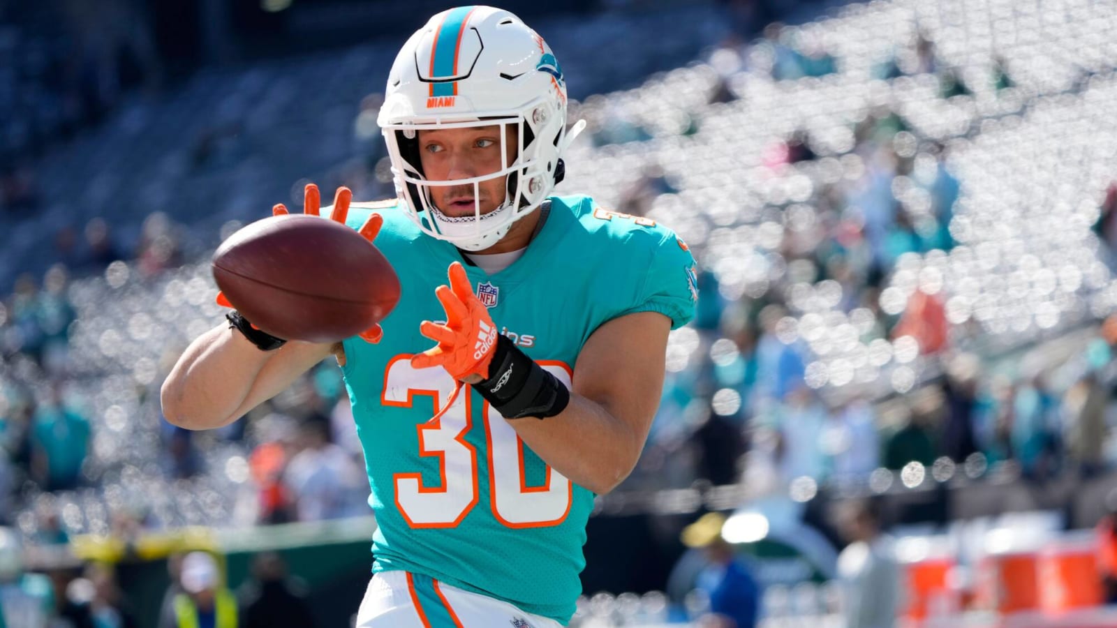 Dolphins to extend FB Alec Ingold