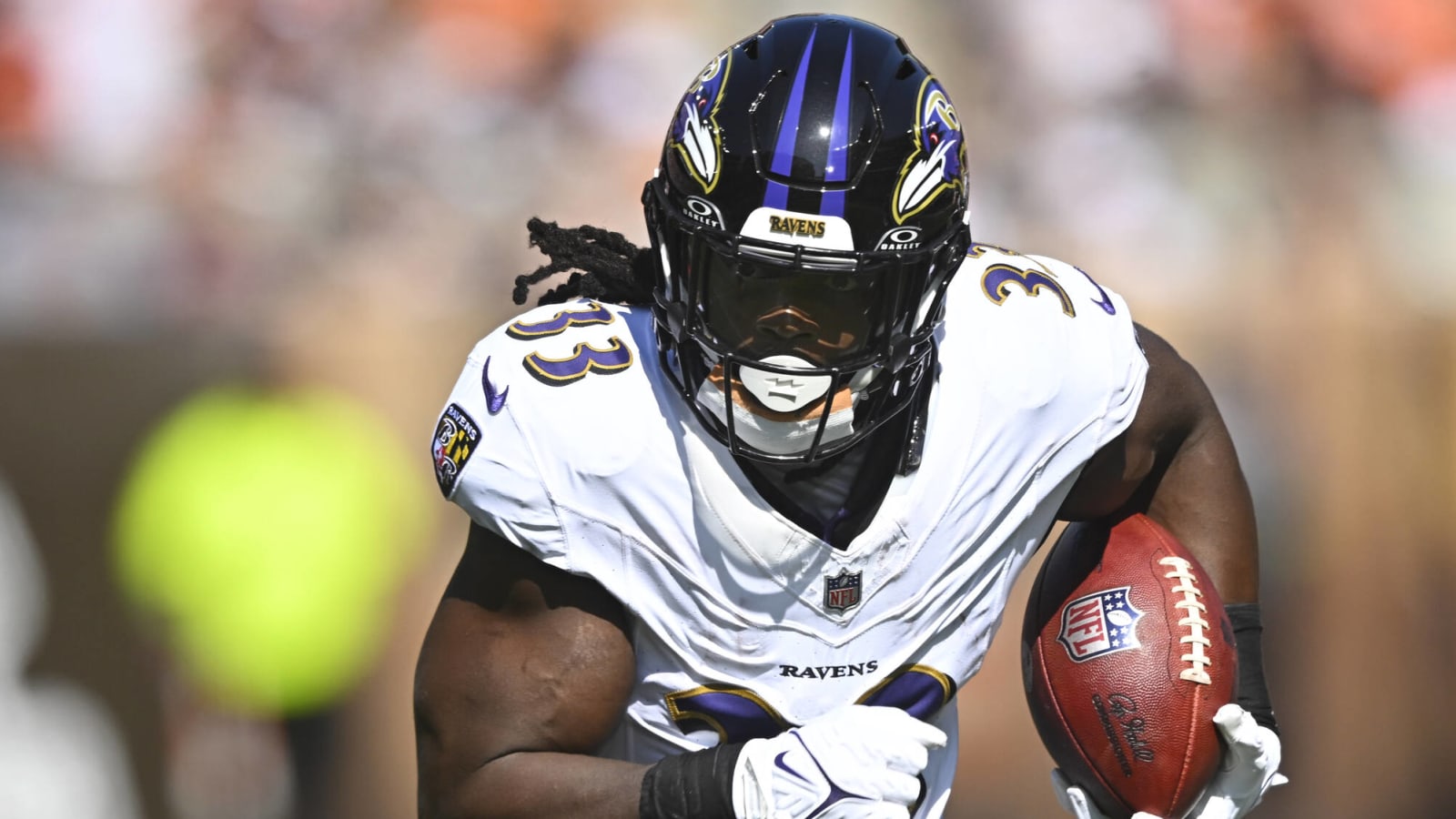 Ravens mix up RB room ahead of playoffs