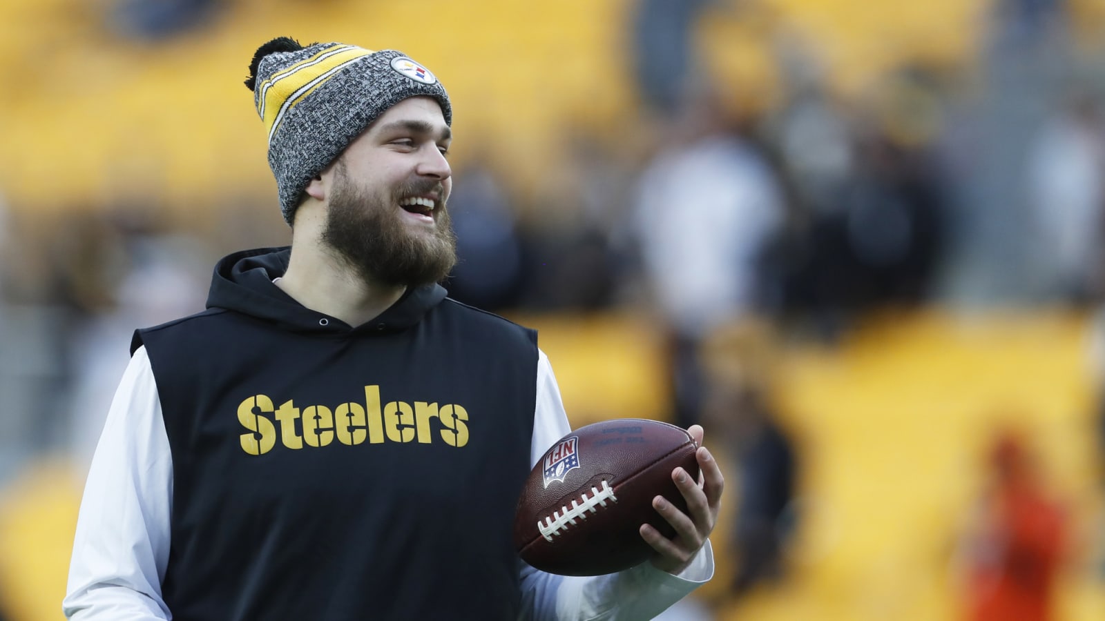 Pat Freiermuth Tabbed Most Surprising Player During Offseason