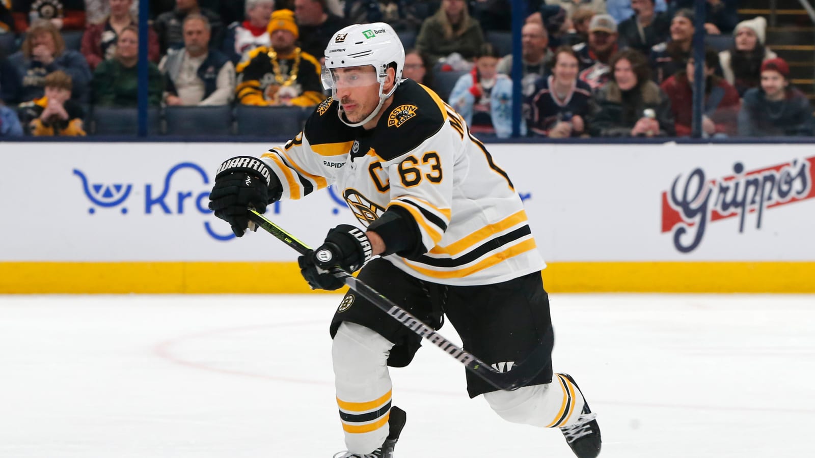 NHL reporter refuses to back down after Brad Marchand denies rumor of rift with David Pastrnak