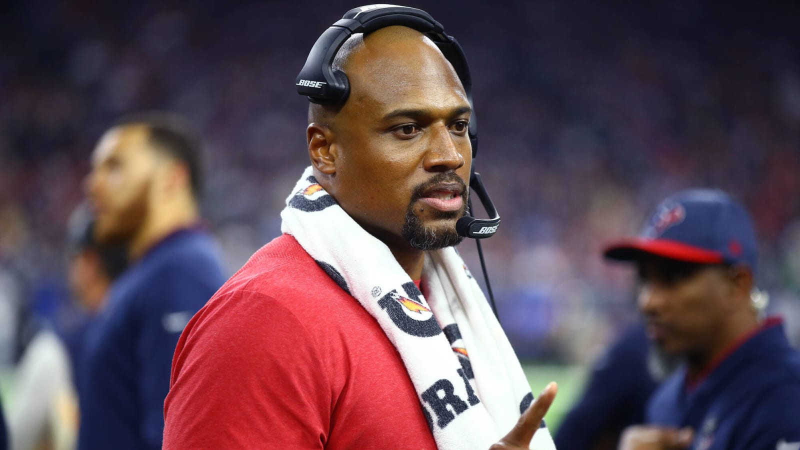 Dolphins Hire Anthony Weaver as Defensive Coordinator
