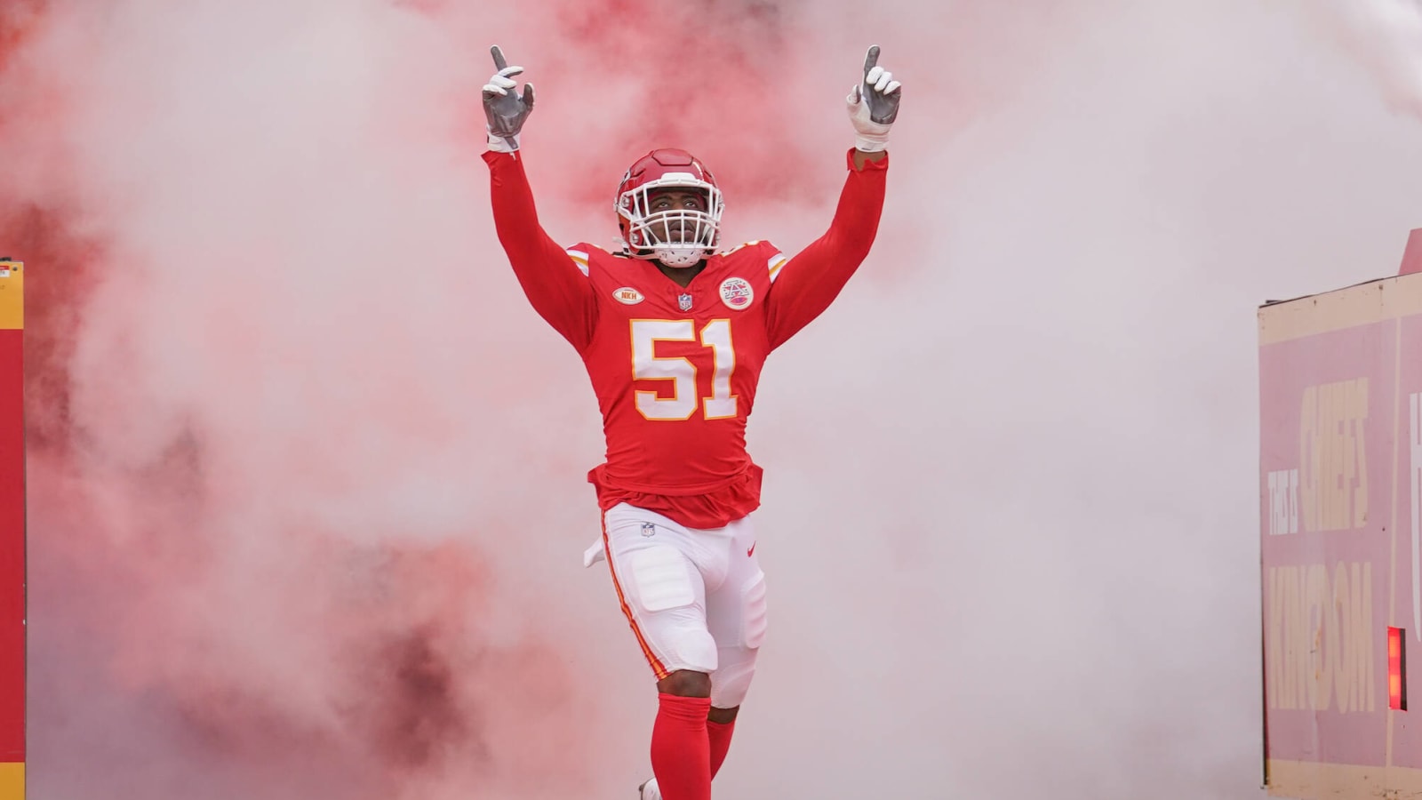 Mike Danna&#39;s reasoning for returning to the Chiefs shows exactly why Kansas City is a free-agent destination