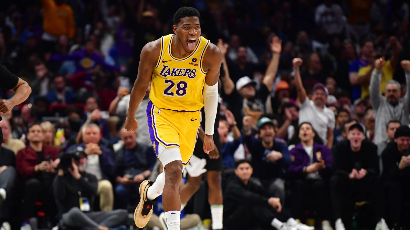 Rui Hachimura Comes Up Big For Lakers In Place Of Anthony Davis