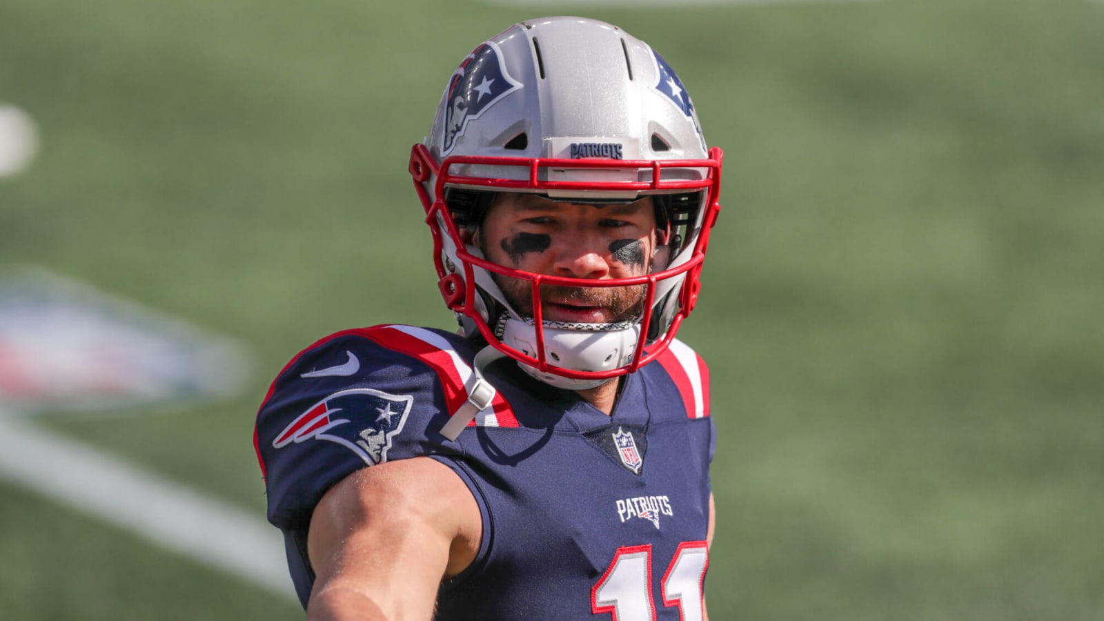 Patriots icon Edelman shares touching Randy Moss story