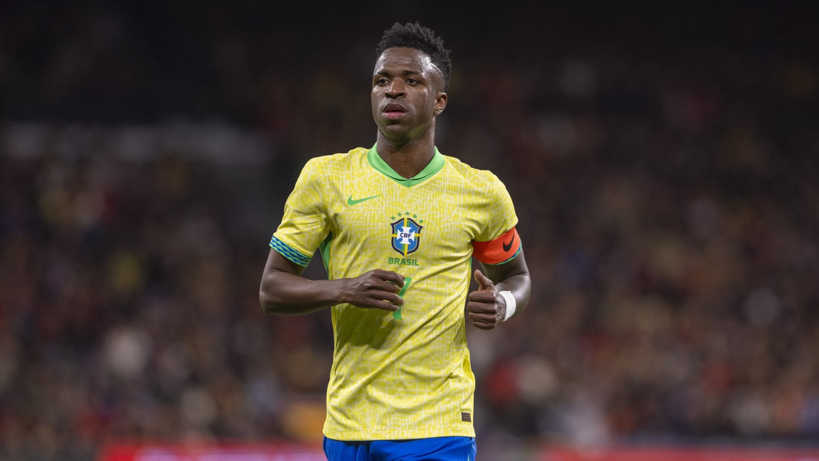 Vini Jr gives worrying response to Real Madrid contract offer