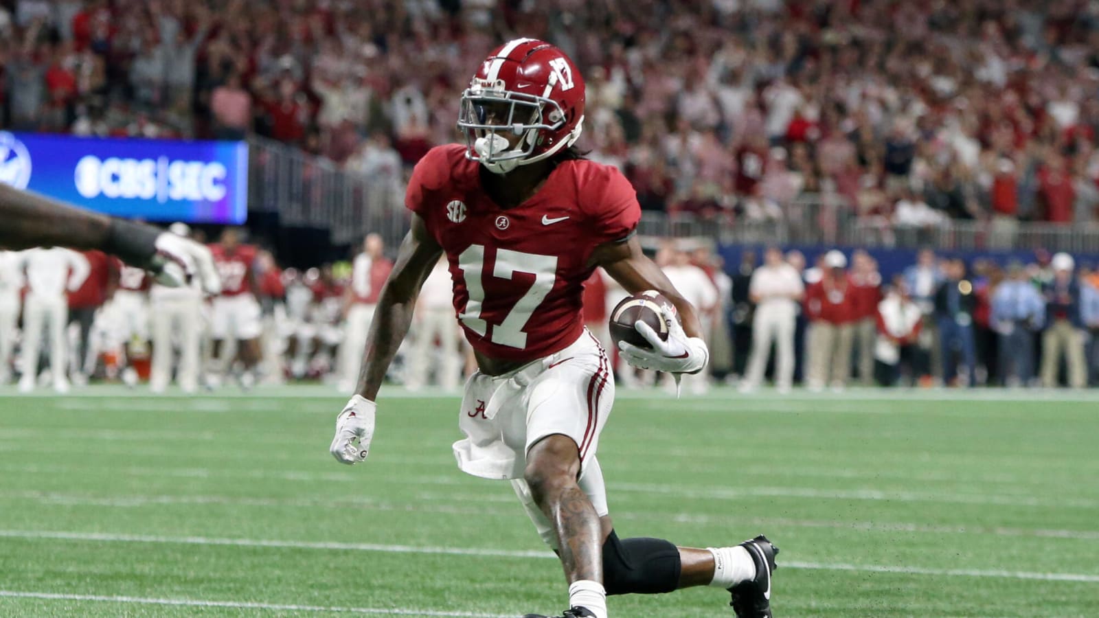 Alabama’s top WR enters transfer portal