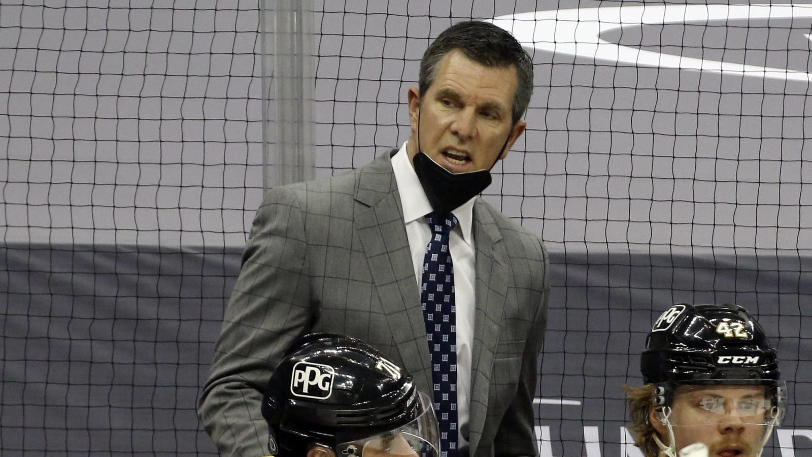Mike Sullivan to remain coach of the Penguins?