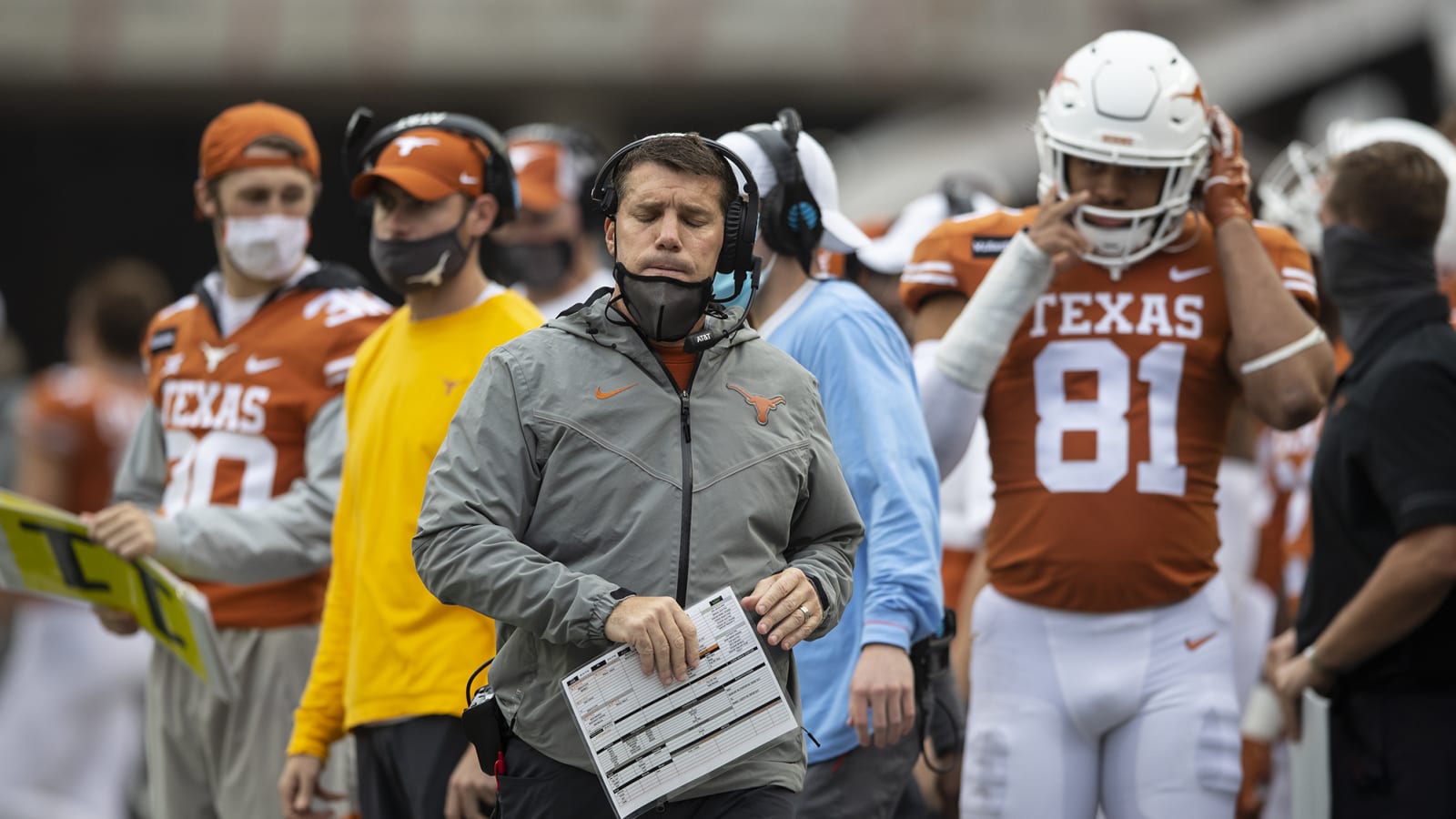 Top candidate emerges for Notre Dame defensive coordinator job