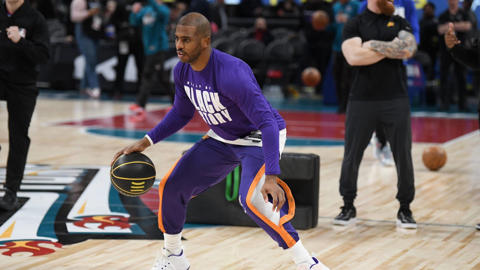 Five Times Chris Paul Slayed With His Outfit — We Are Basket