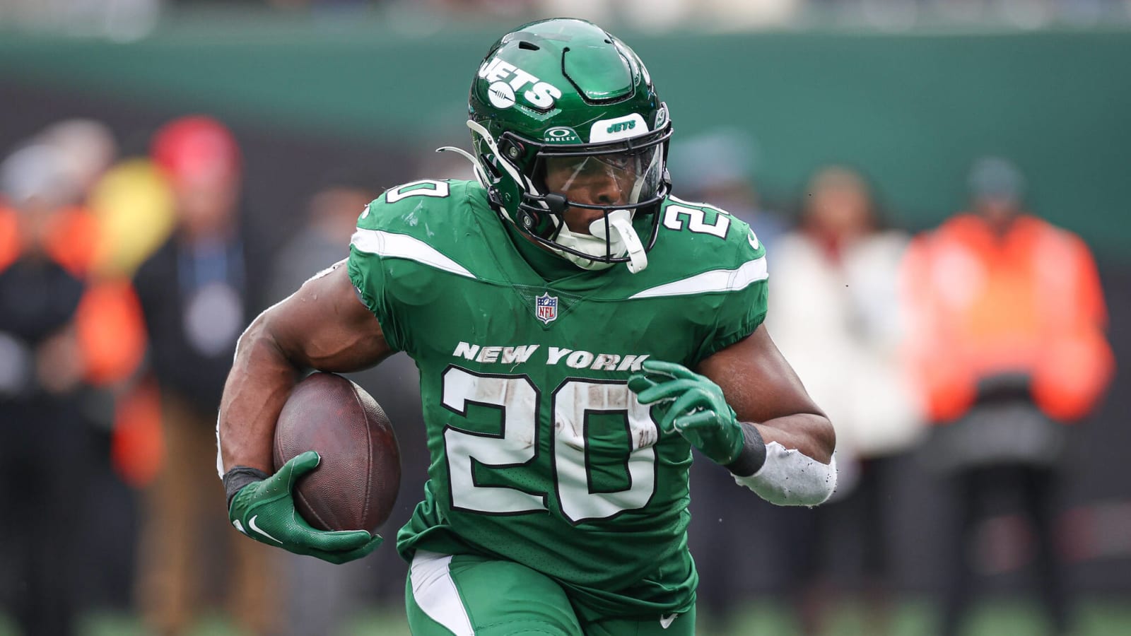 Jets RB makes three promises for 2025 Yardbarker