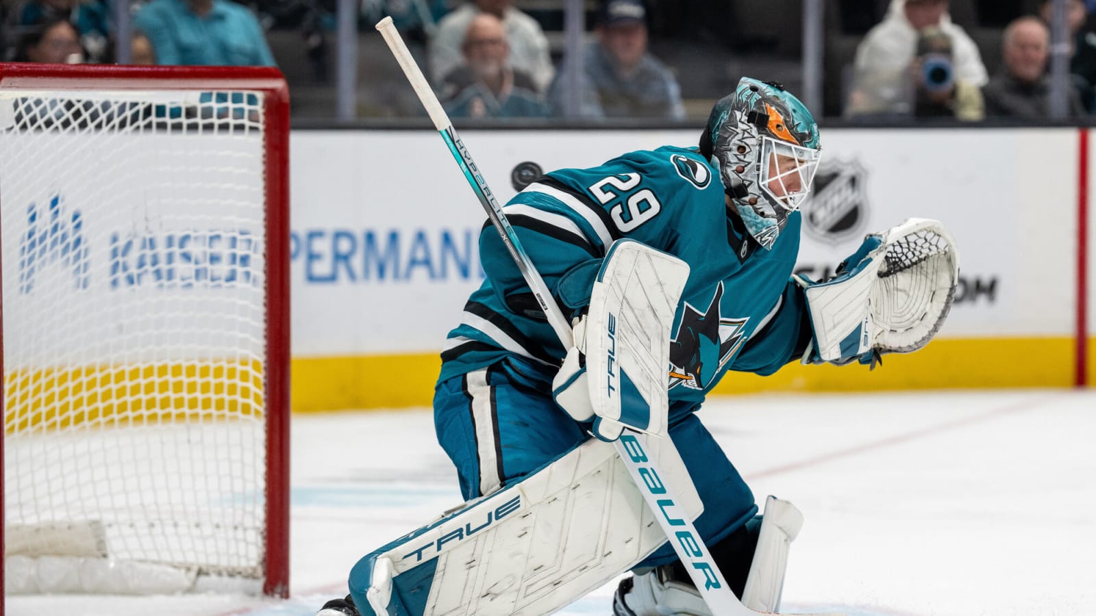 Trade Targets as Avalanche’s Goalies Test Patience of Star Players