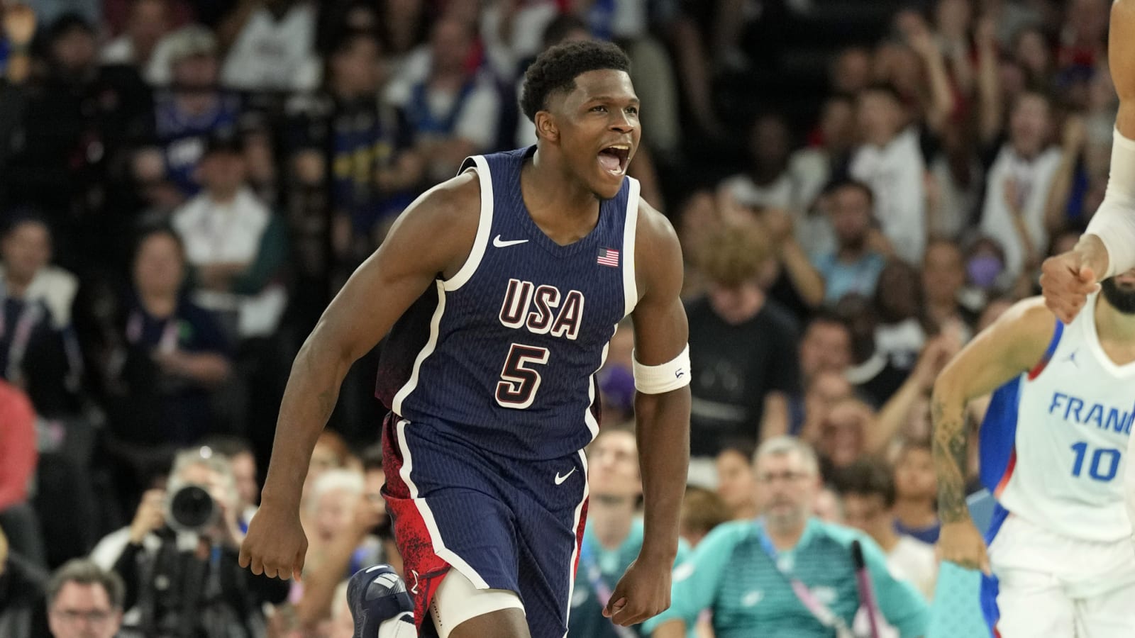 Netflix Announces New NBA Series Featuring 5 Stars