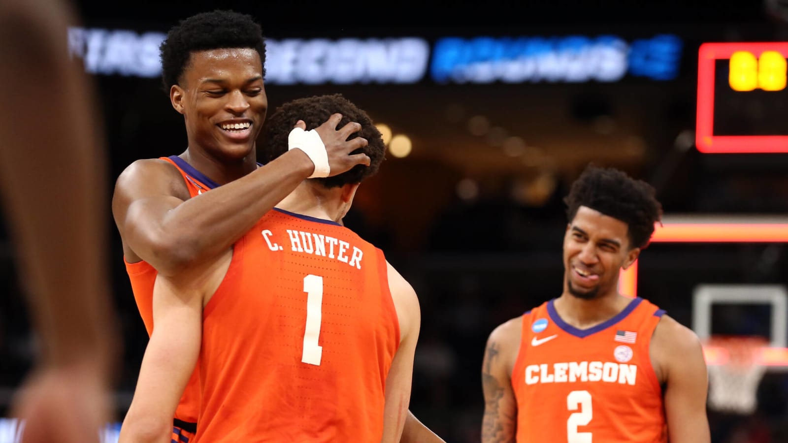 Watch: Clemson's Chase Hunter beats halftime buzzer