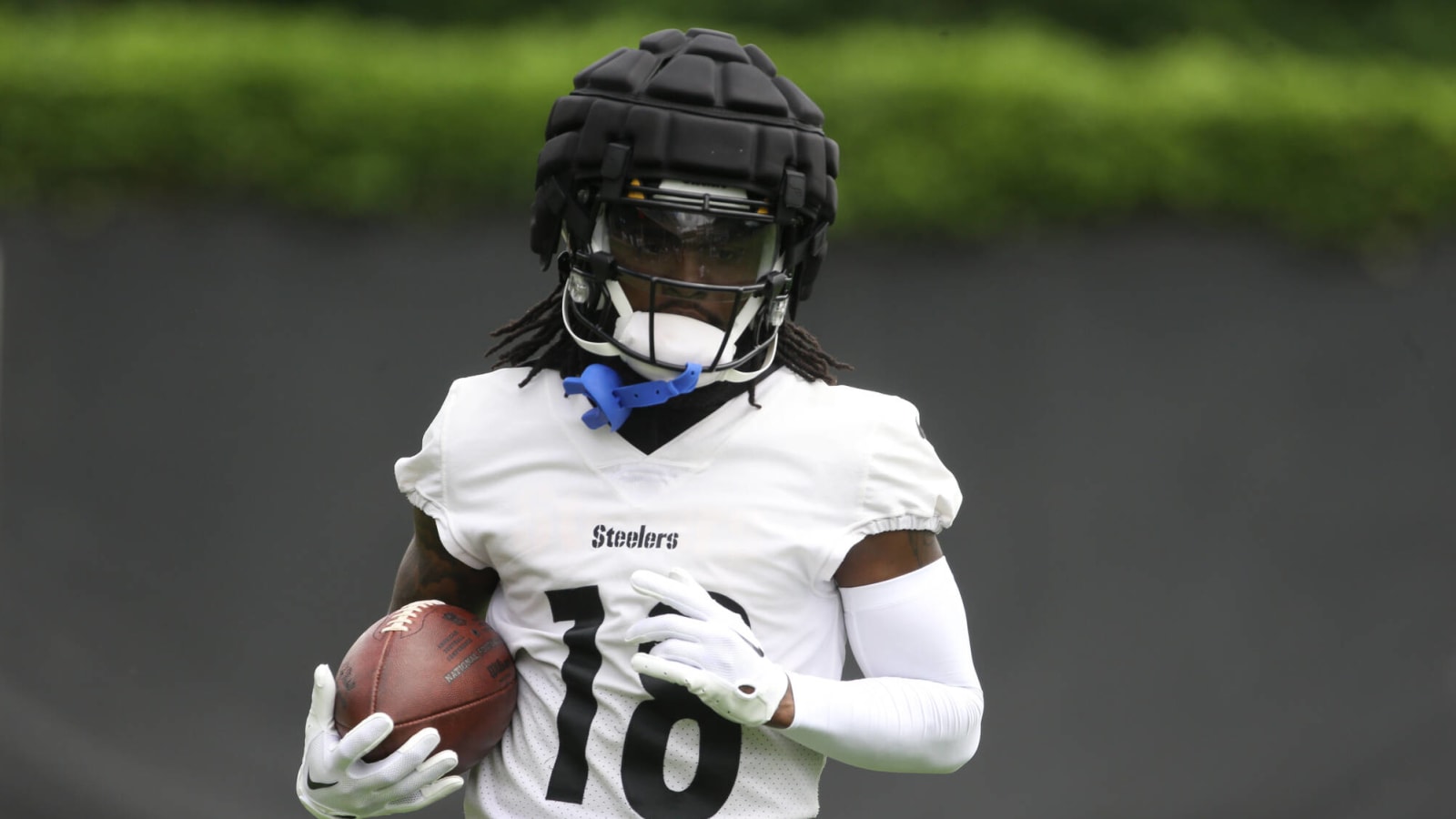 Steelers' Diontae Johnson the next WR to earn a 'big-money' deal?