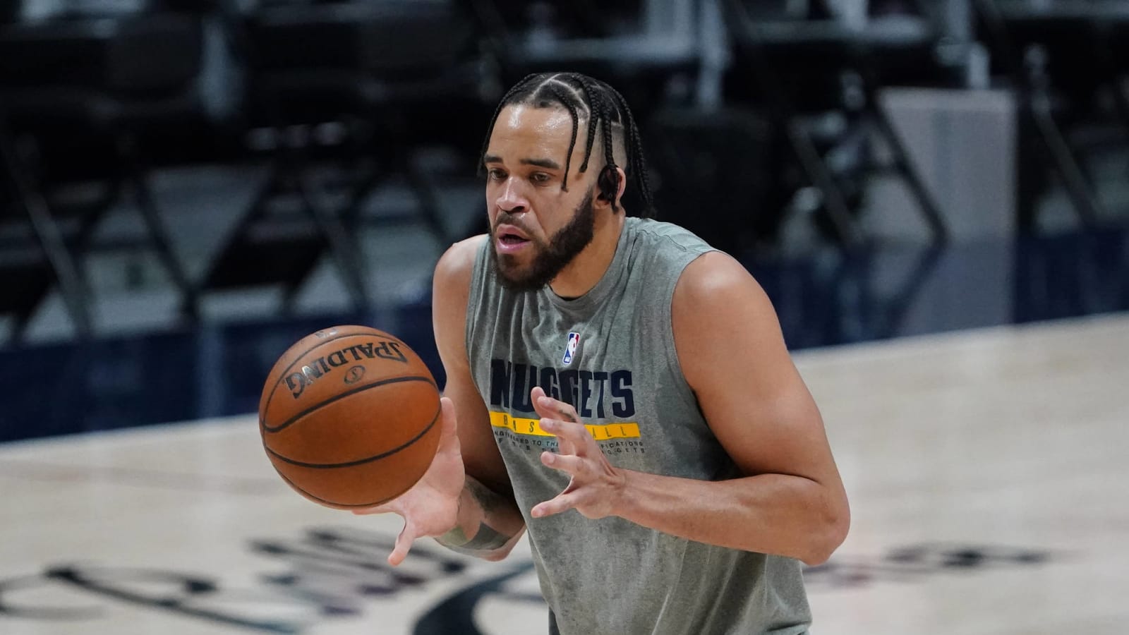 JaVale McGee, Suns agree to one-year deal