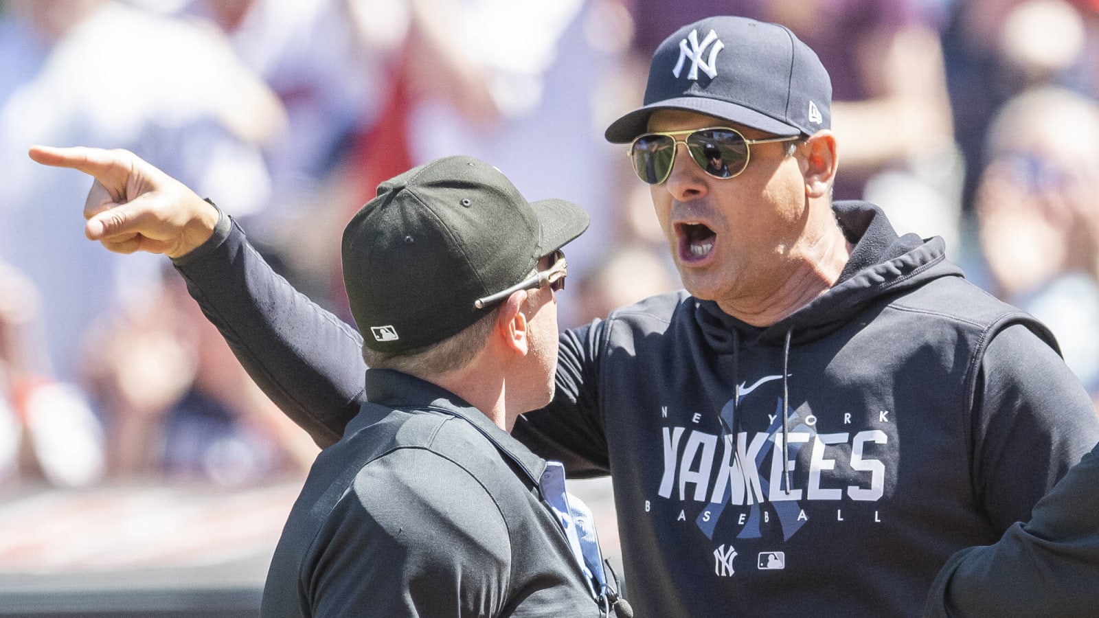 Yankees' Aaron Boone on the hot seat, MLB insider says 