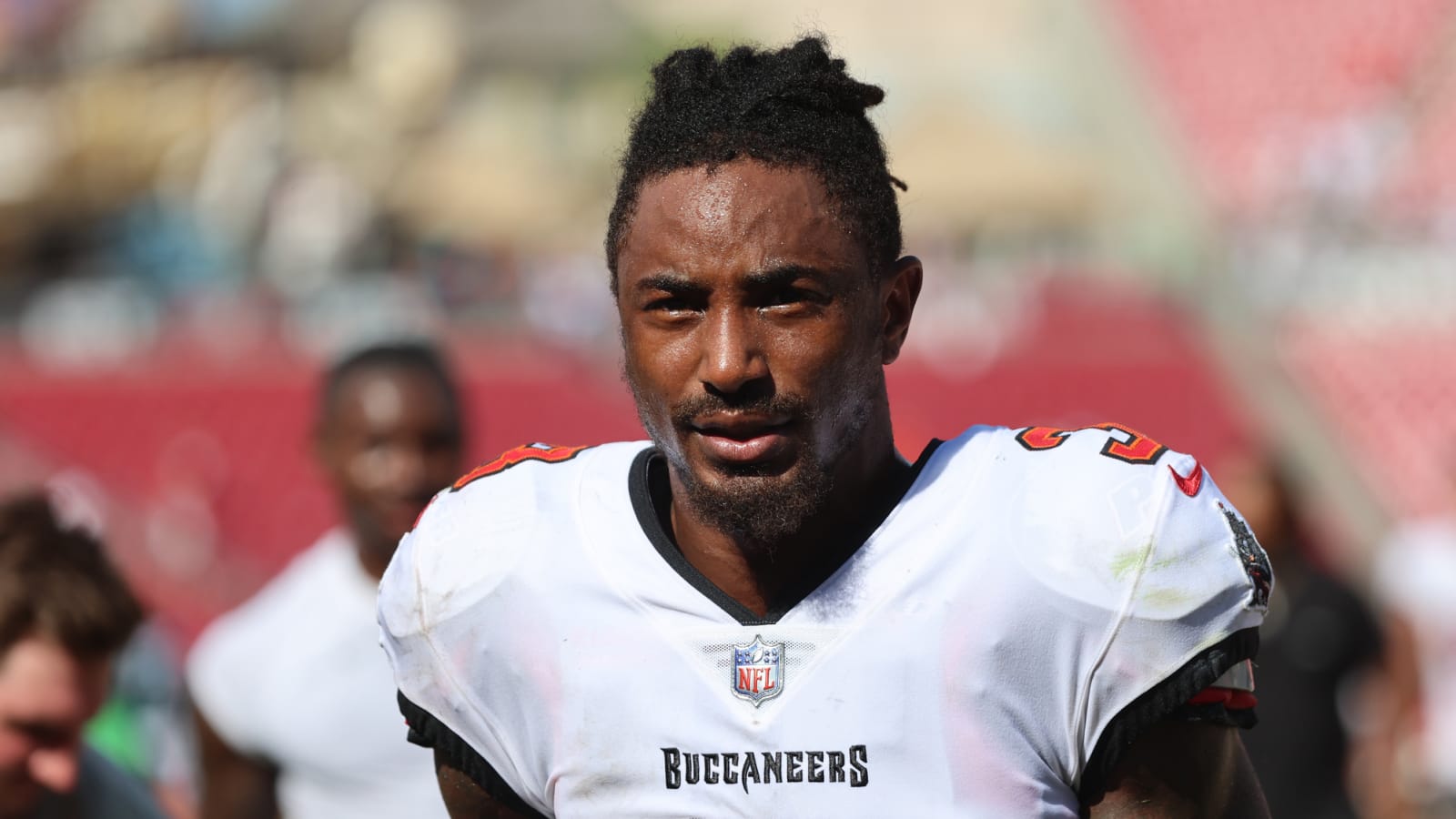 Bucs' Jordan Whitehead injured in car accident