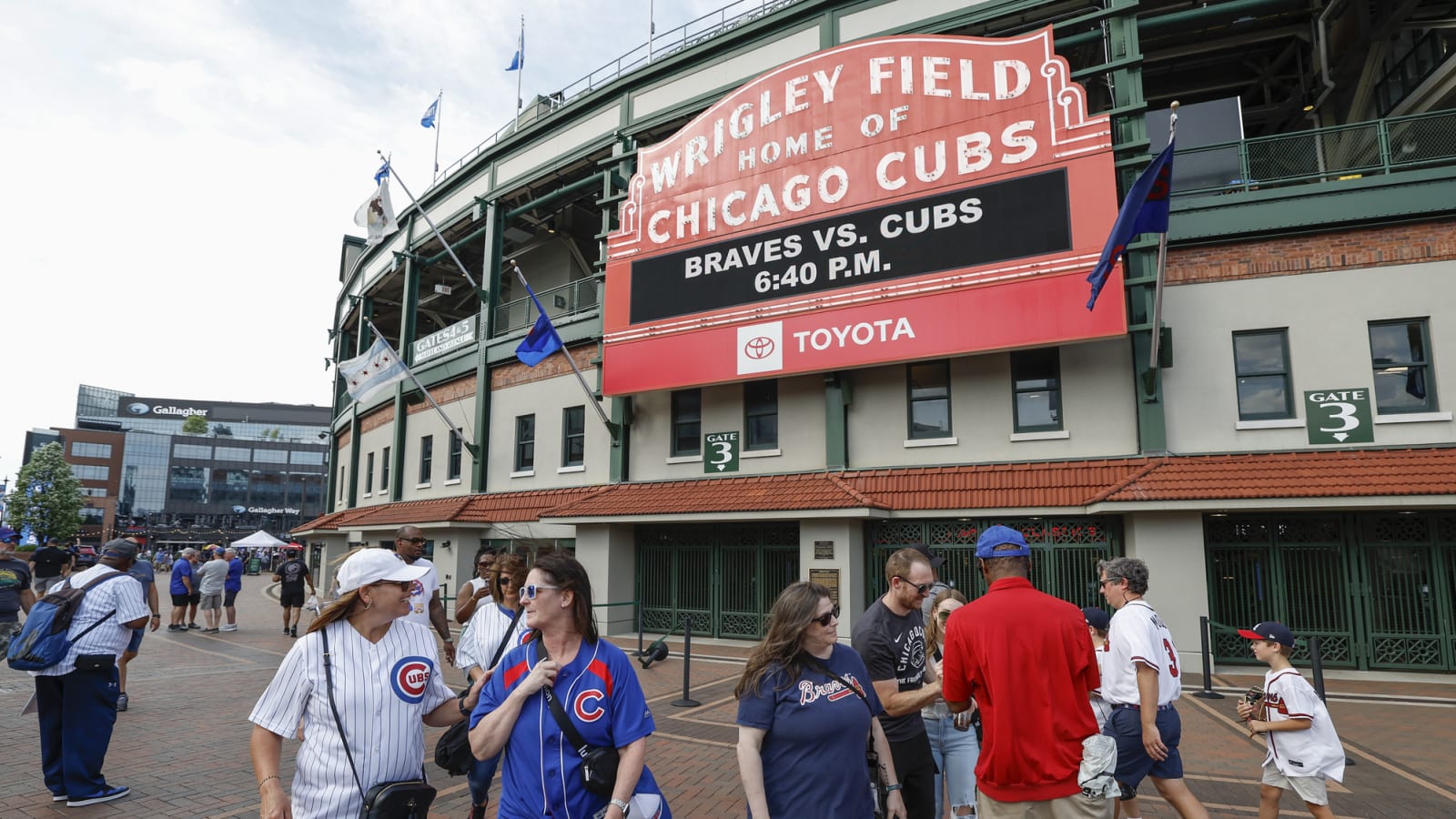 Chicago Cubs unveil alternate jerseys that pay homage to electric blues in 2025