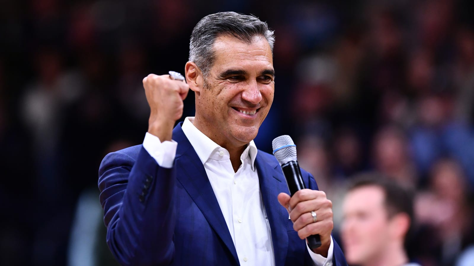 Villanova coaching legend reacts to Knicks' latest trade