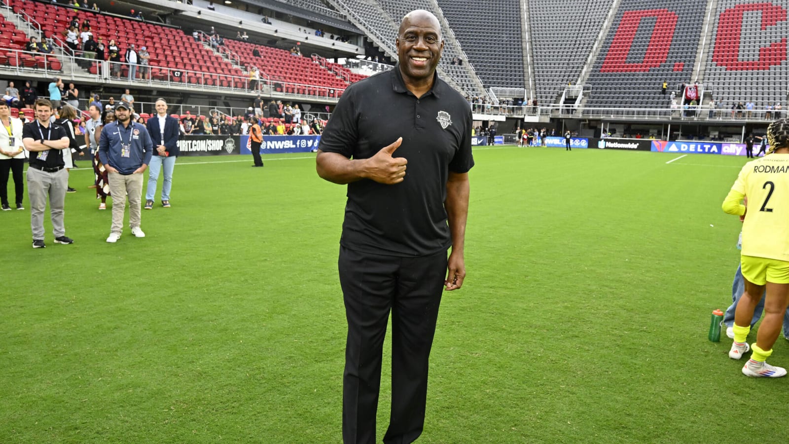 Magic Johnson On How Coin Flip Decided Bulls And Lakers History: 'No Michael In Chicago, And No Magic In LA'