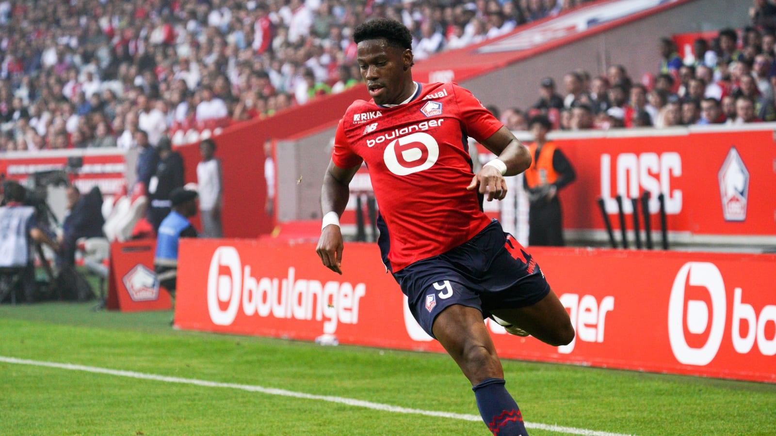 Report: Newcastle United open talks with one of the most wanted strikers in Europe