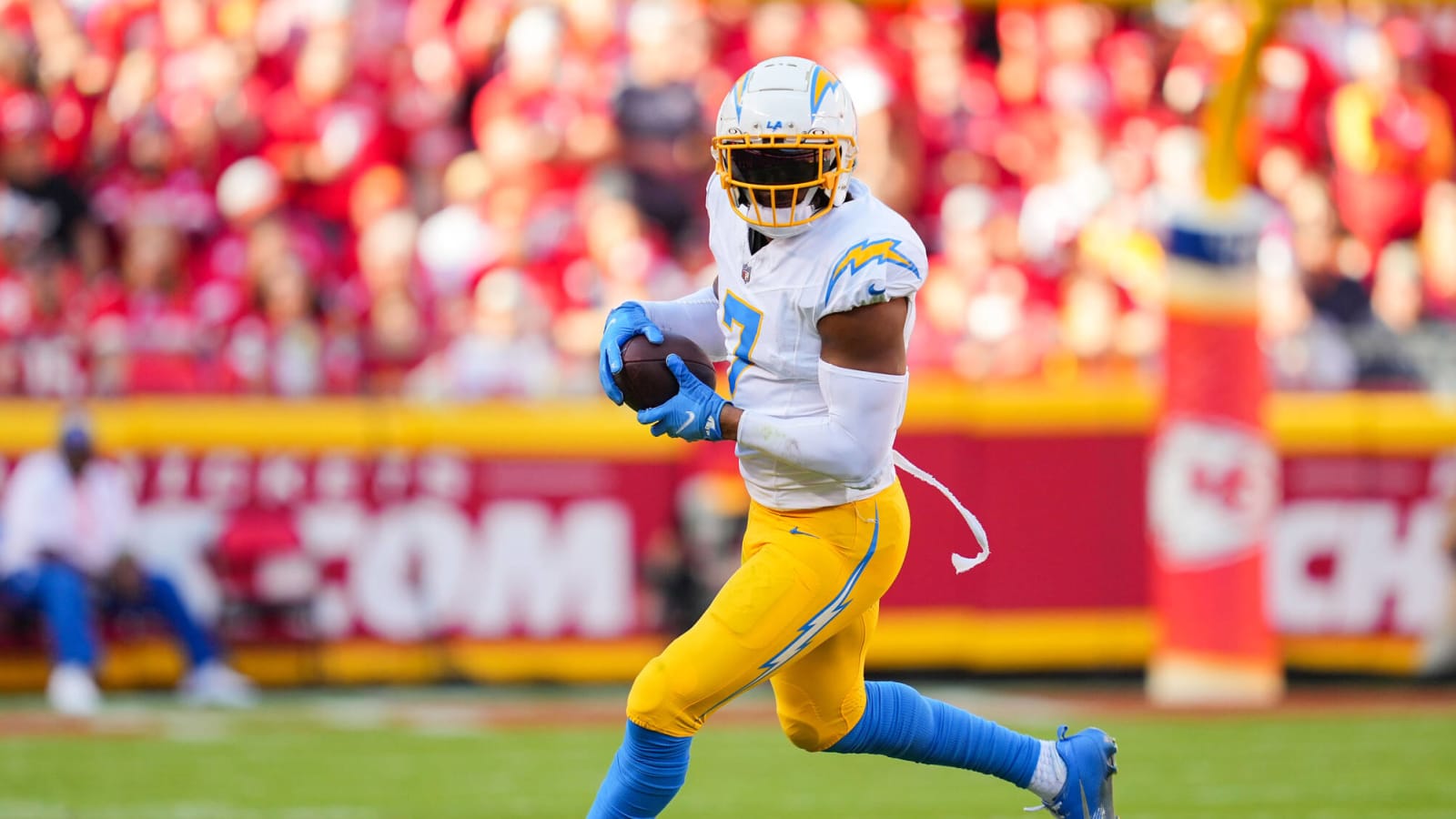 Los Angeles Chargers Injury Update Week 12 – Key Offensive Players Expected To Play