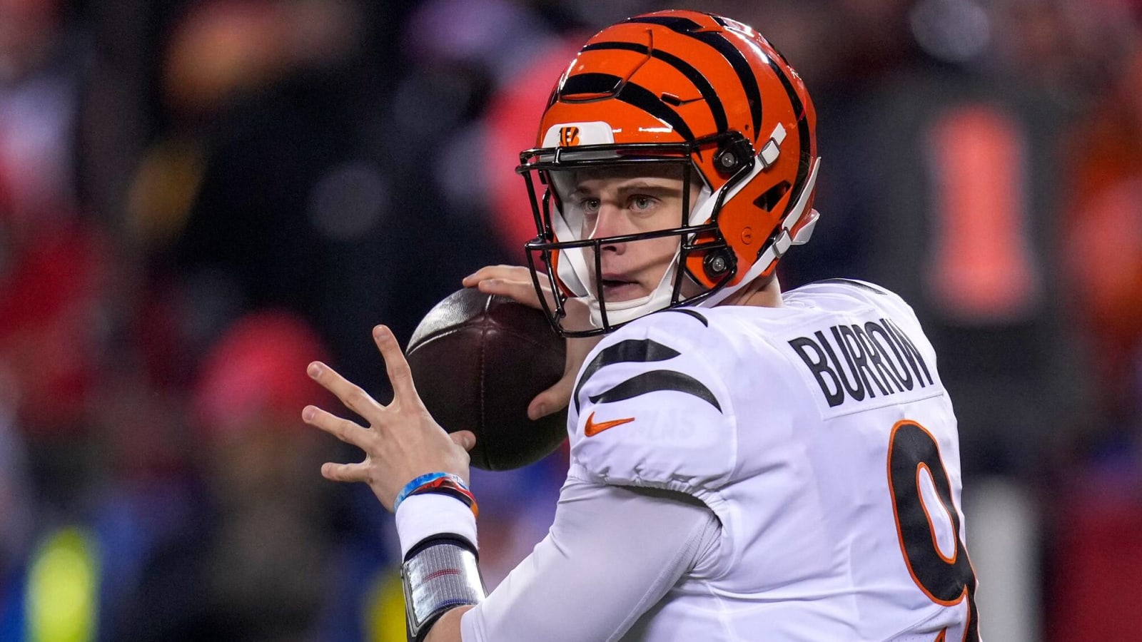 Bengals' Joe Burrow expected 'to reset' QB market Yardbarker