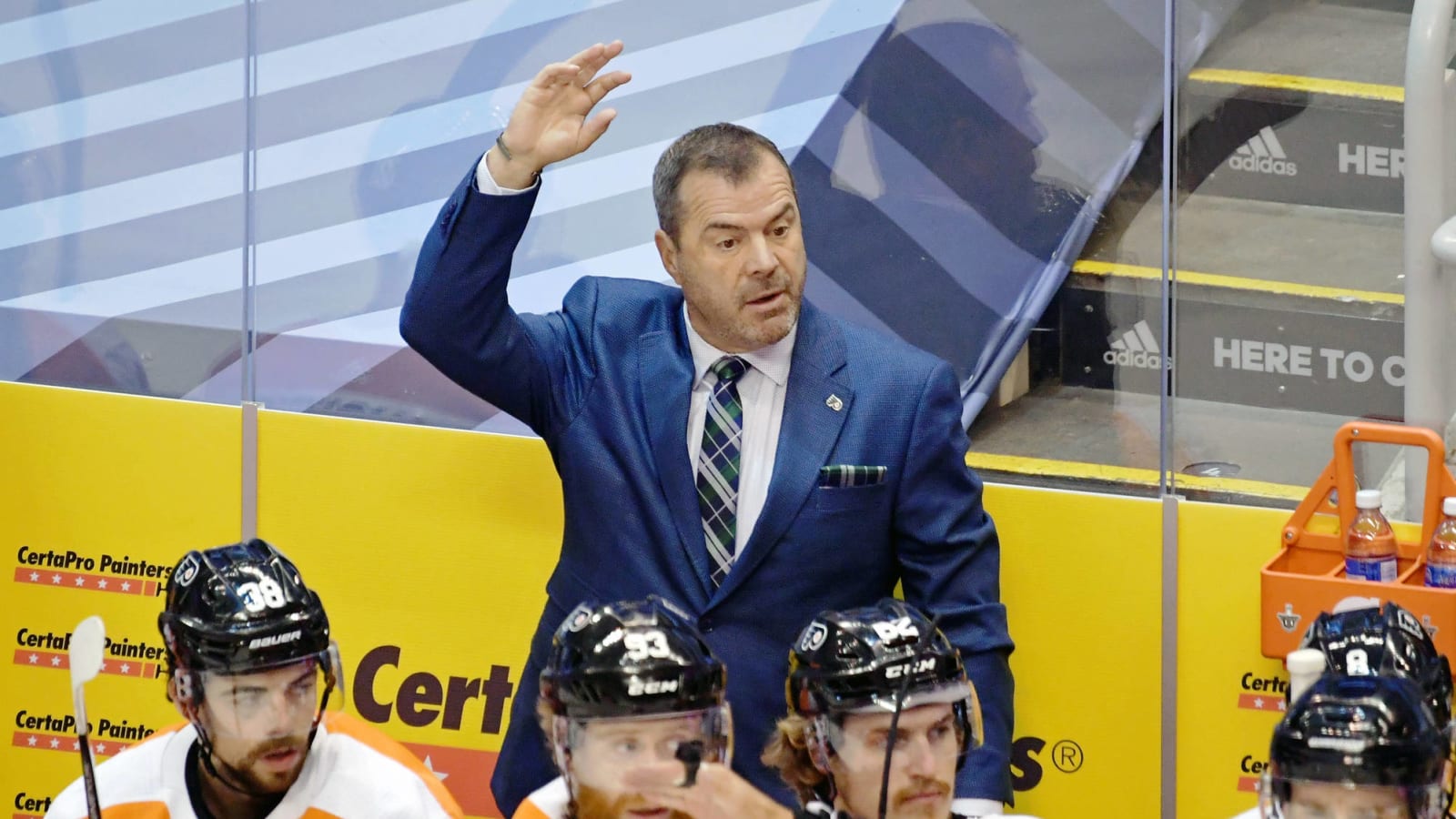 GM Chuck Fletcher: Vigneault to return as Flyers head coach next season