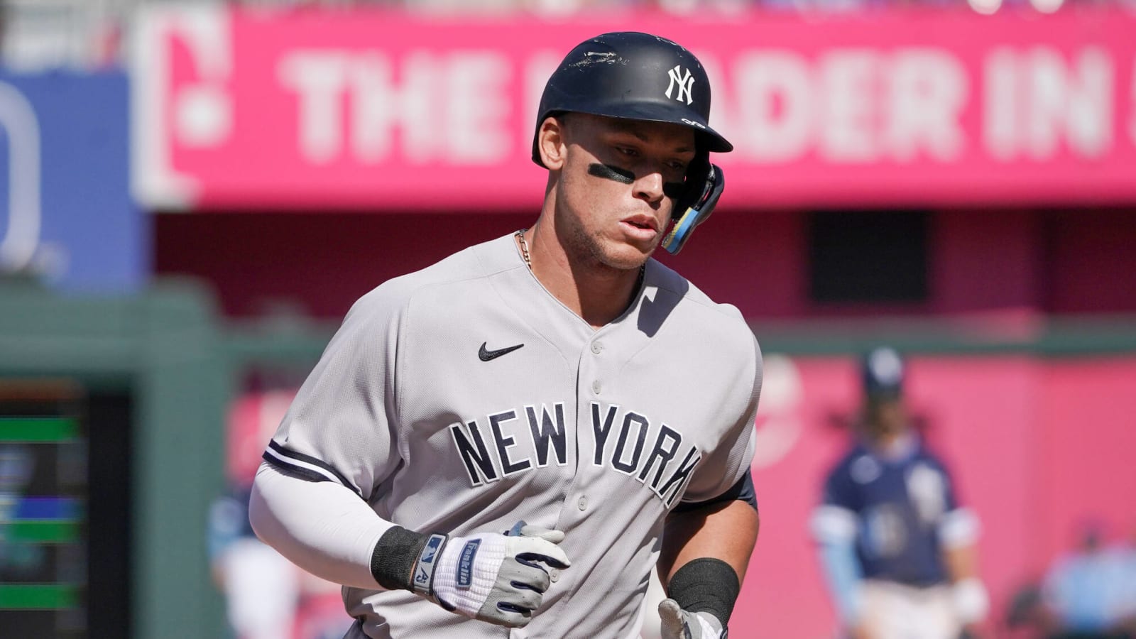 Yankees great suggests Aaron Judge needs to re-sign 