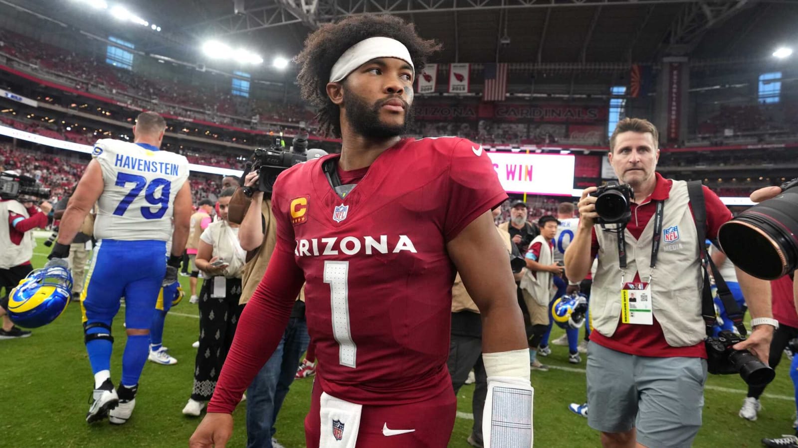 Cardinals quarterback Kyler Murray named FedEx Air NFL Player of the Week after perfect passer rating vs. the Rams