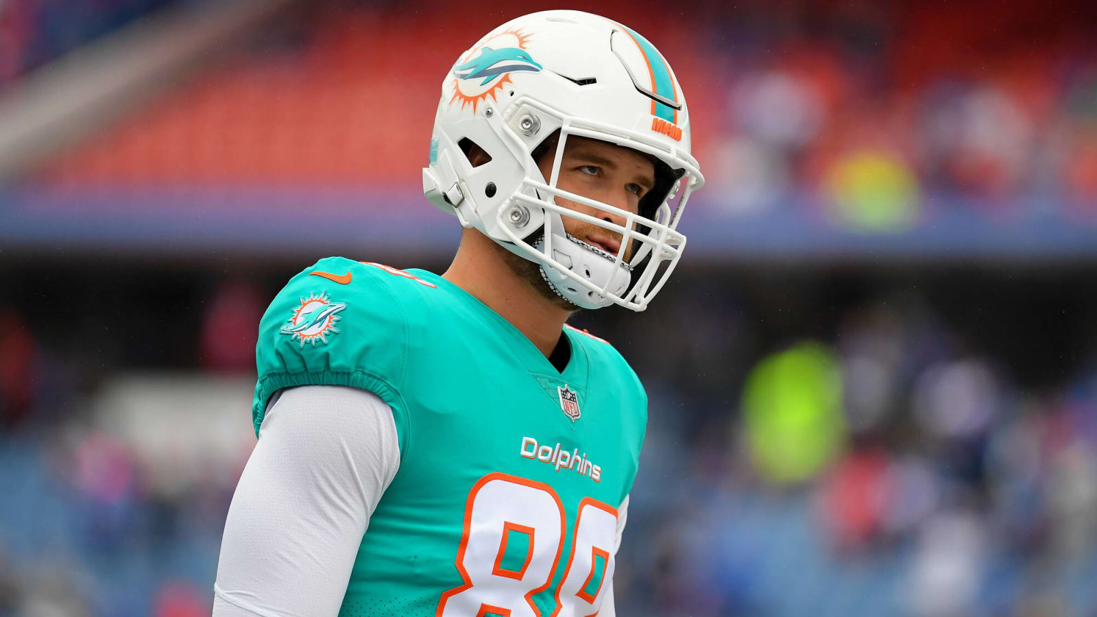 Dolphins use franchise tag on TE Mike Gesicki