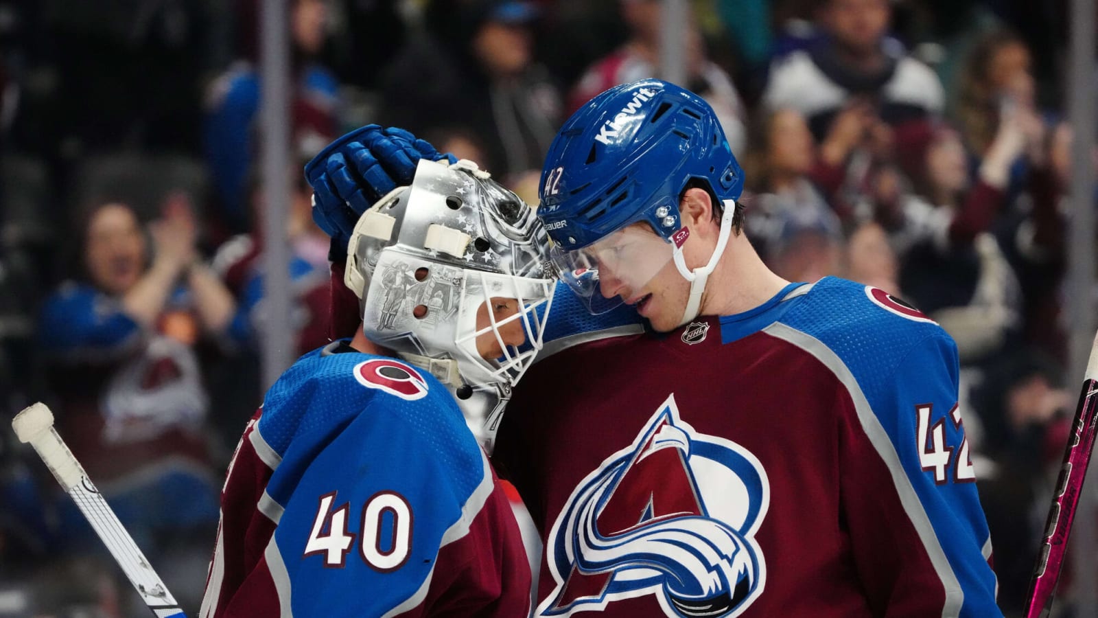 Avalanche Room: ‘It Matters To Us’; Veterans Discuss Importance Of Beating Stars