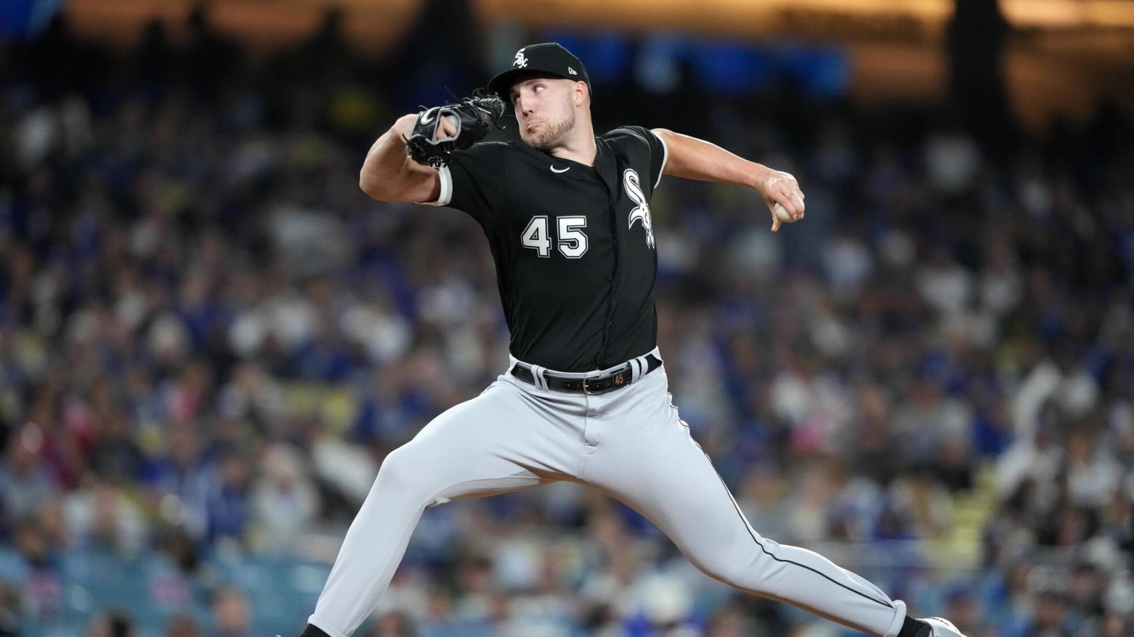 White Sox Place Garrett Crochet on IL, Lambert Returns