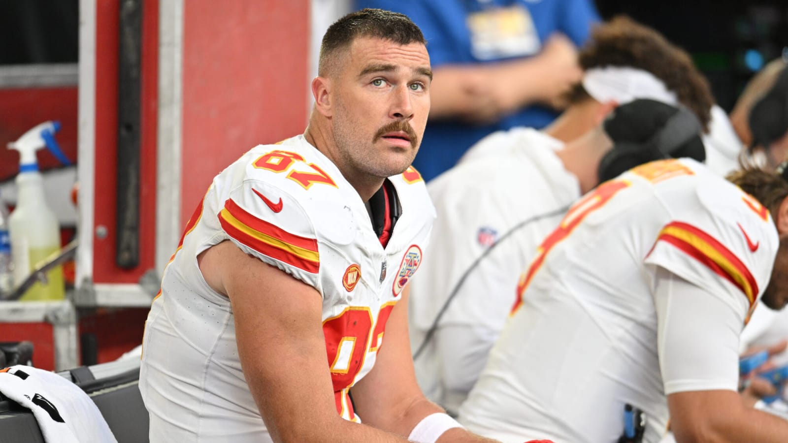 Taylor Swift Fans Pray For Travis Kelce After Sad Injury Update