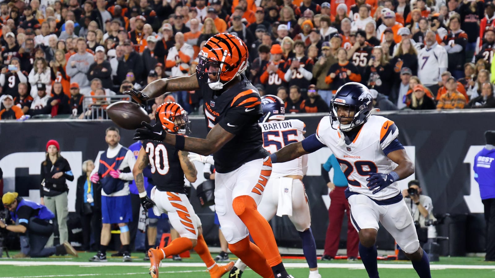 Report reveals Bengals’ stance on Tee Higgins trade