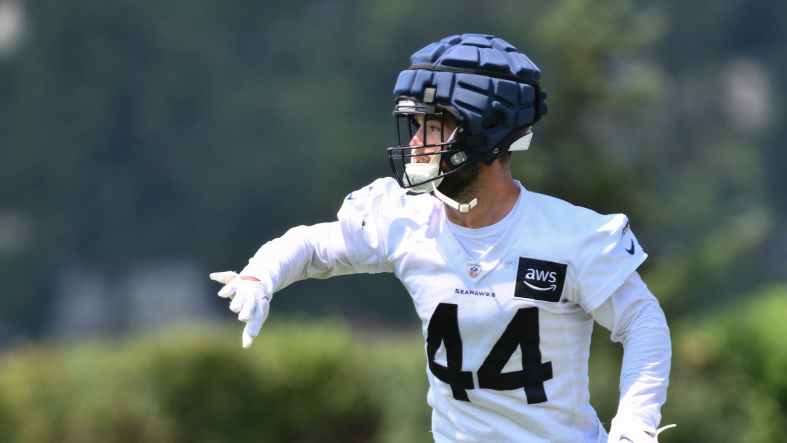 Commanders Sign LB Nick Bellore To Practice Squad