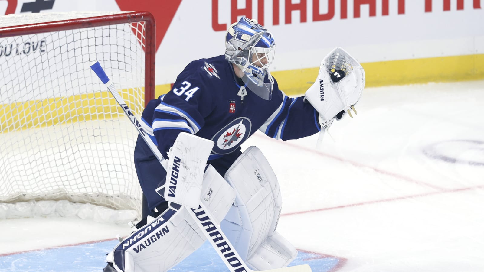 Ex-Devils Goaltender Surprisingly Hits Waivers