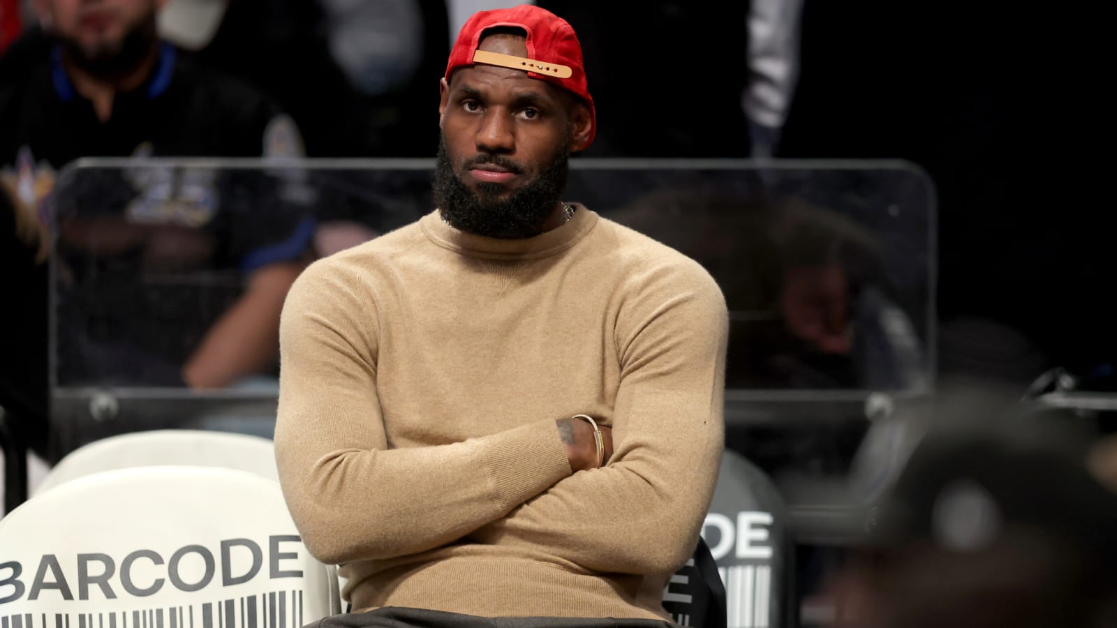 Report: LeBron James progressing well from groin strain