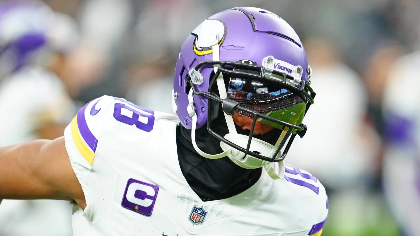 Vikings star taken to hospital after chest injury