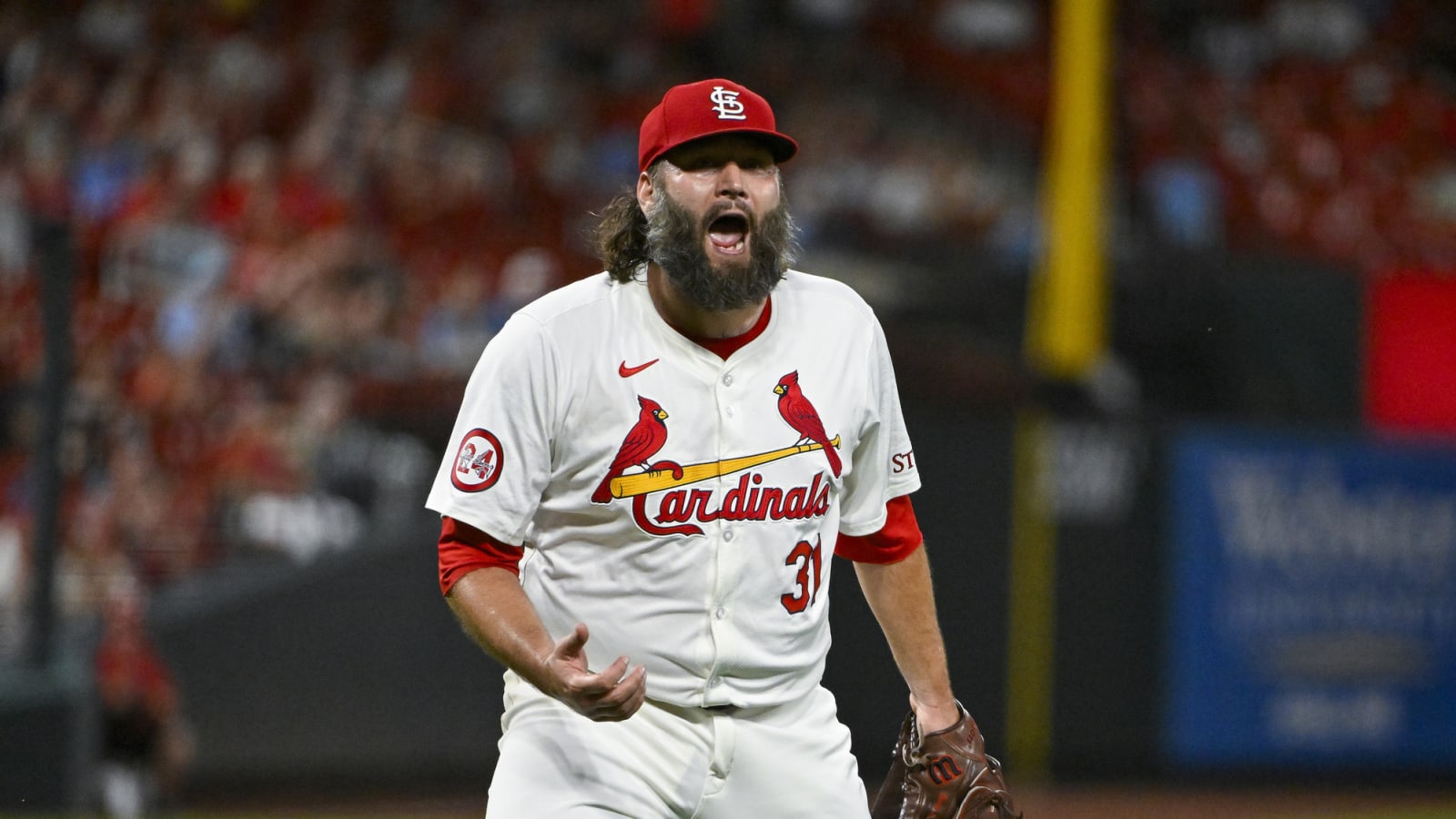 Cubs have reportedly had talks with Lance Lynn