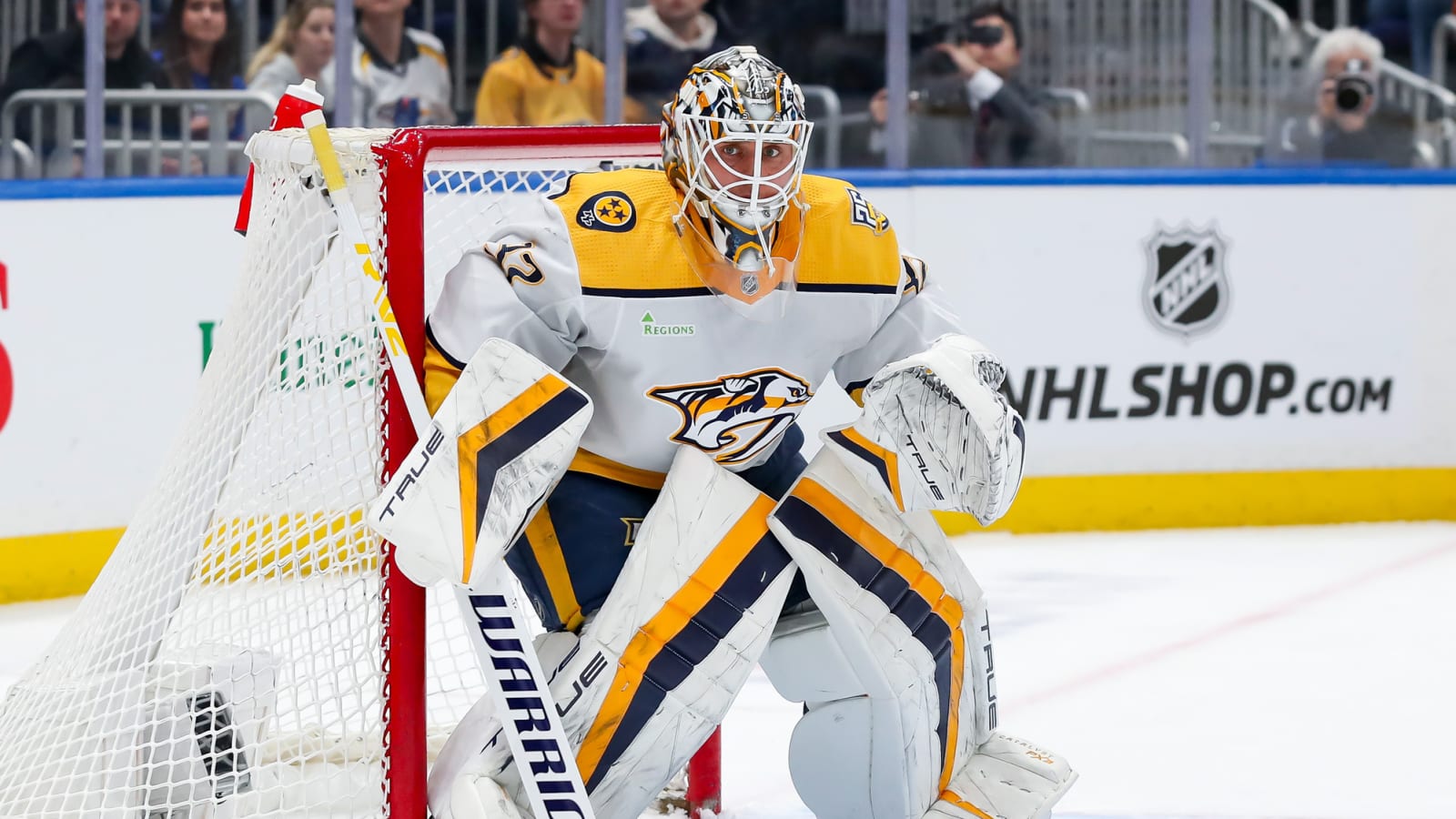 NHL goalie swallows his pride after initially rejecting the Vancouver Canucks