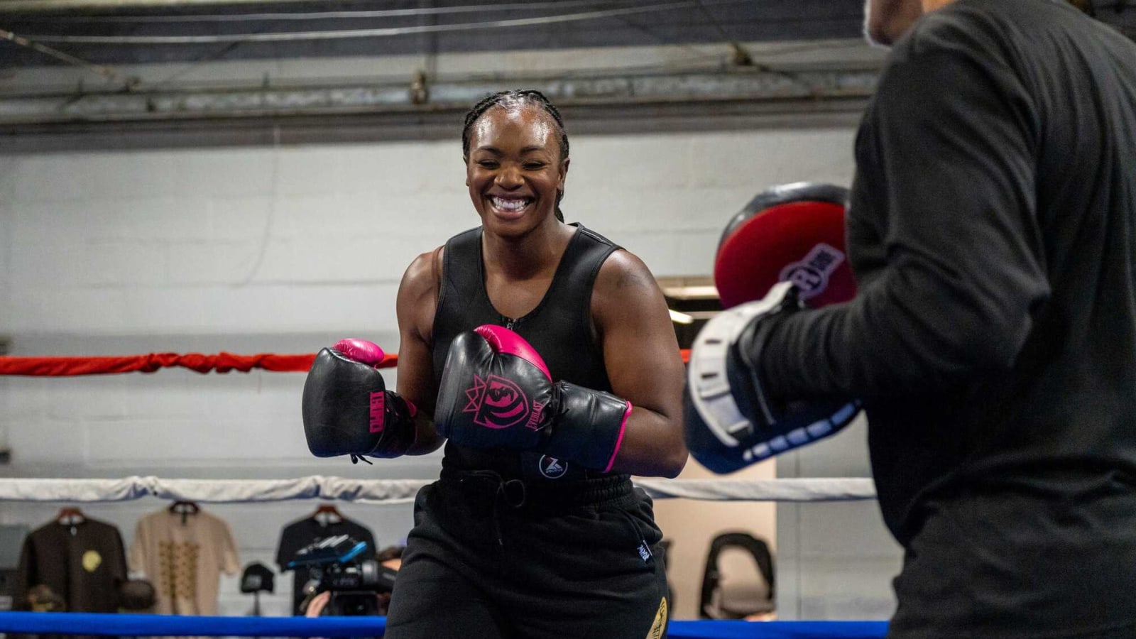 Claressa Shields becomes the first women’s undisputed champion