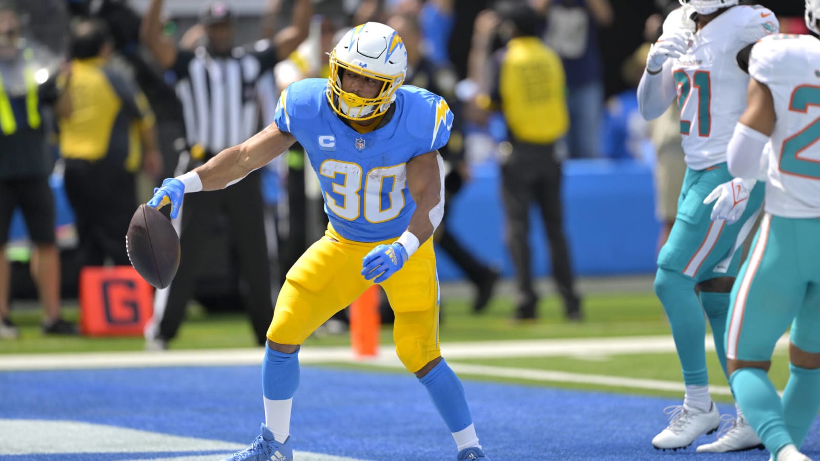 Austin Ekeler Sends Another Strong Message To The Los Angeles Chargers