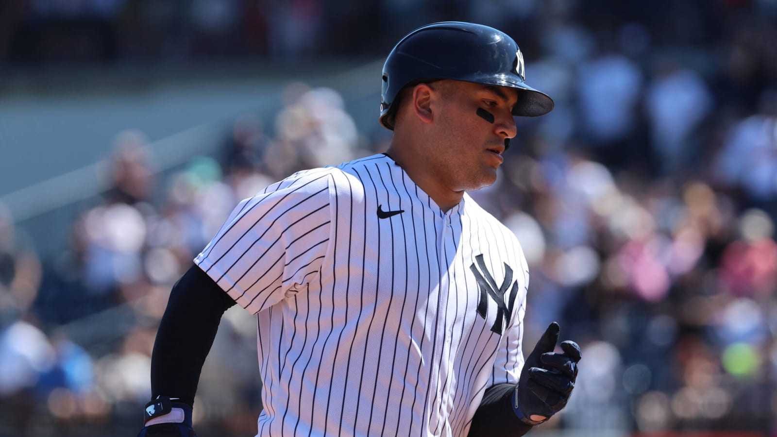 Yankees could use veteran depth at catcher