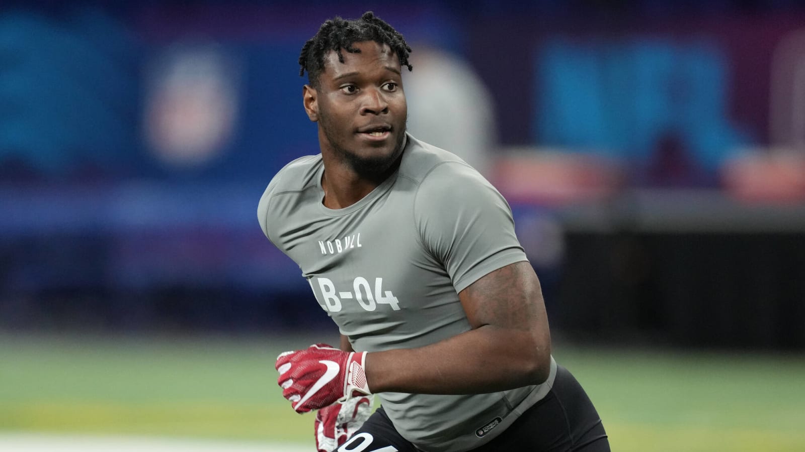 49ers hosted Alabama edge rusher Chris Braswell on pre-draft visit