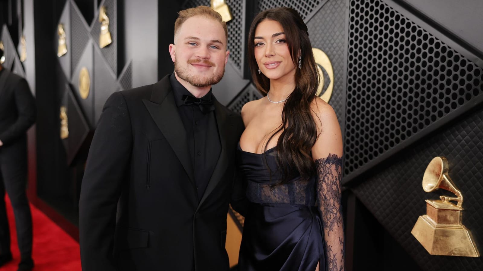 Zach Bryan and Brianna Chickenfry Spark Breakup Rumors After He&#39;s Spotted on Raya