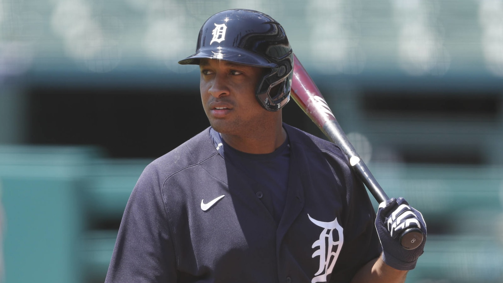 Tigers to re-sign second baseman Jonathan Schoop