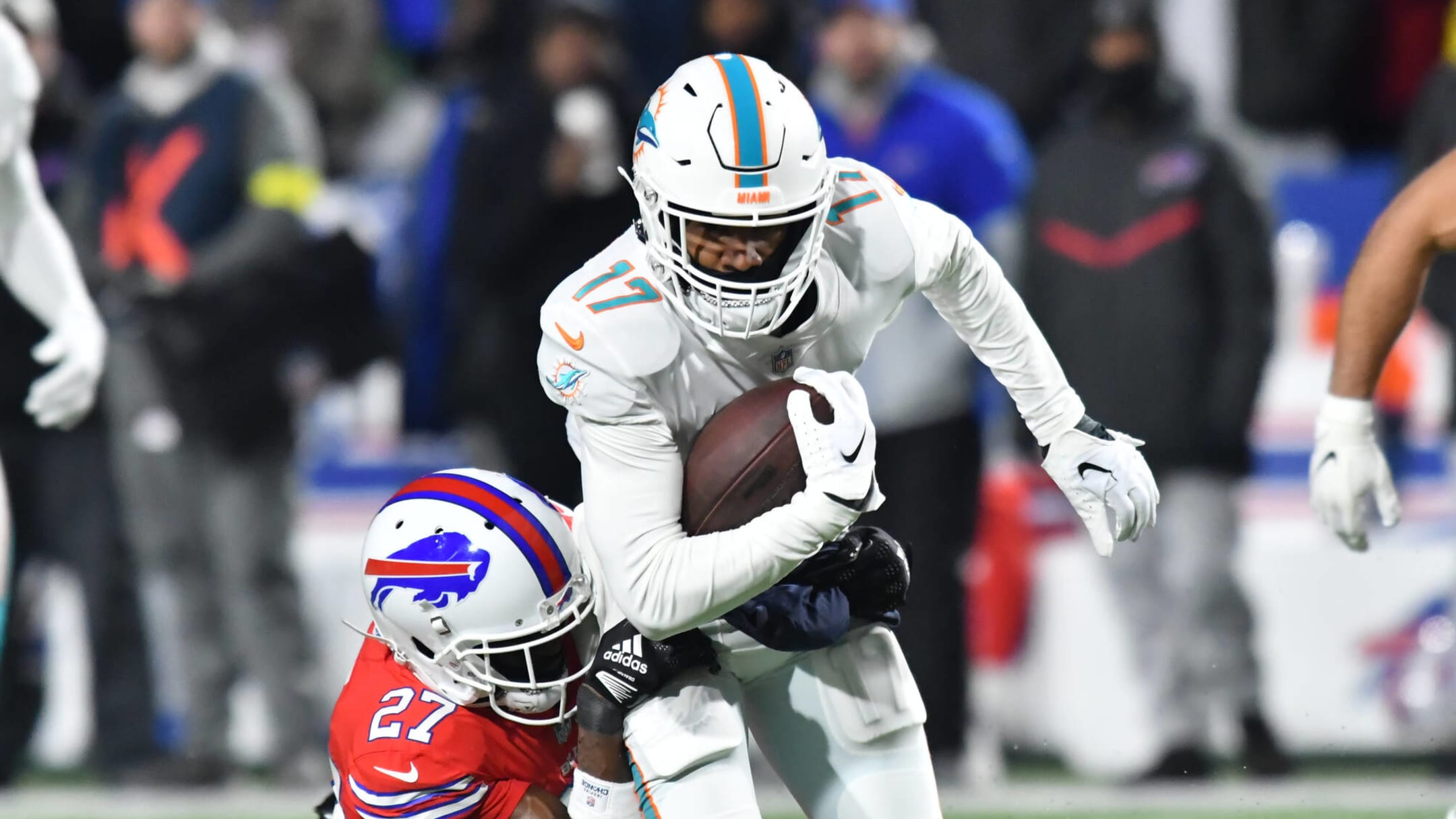 Green Bay Packers vs Miami Dolphins: How to watch live for free Christmas  Day (12/25/22) 