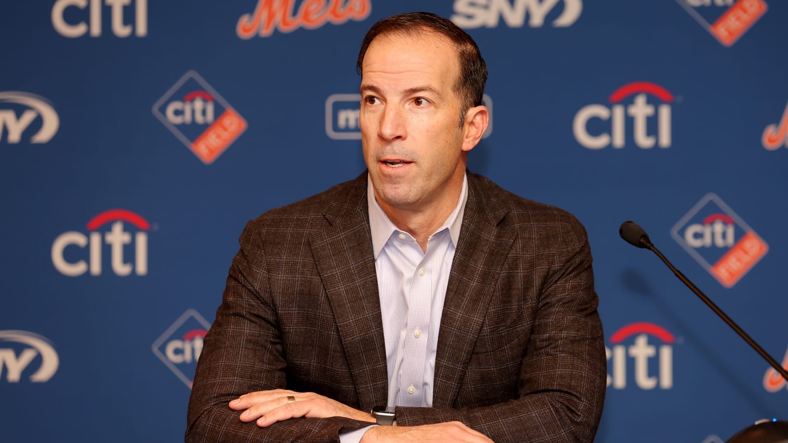 Brewers hire former Mets GM as special advisor